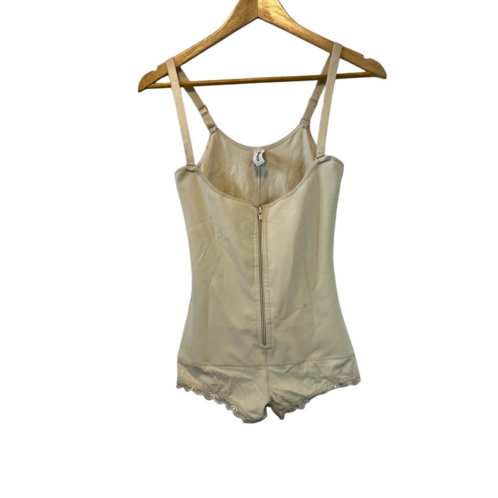 SHARPERX Nude Adjustable Strap Bodysuit Short Shapewear M